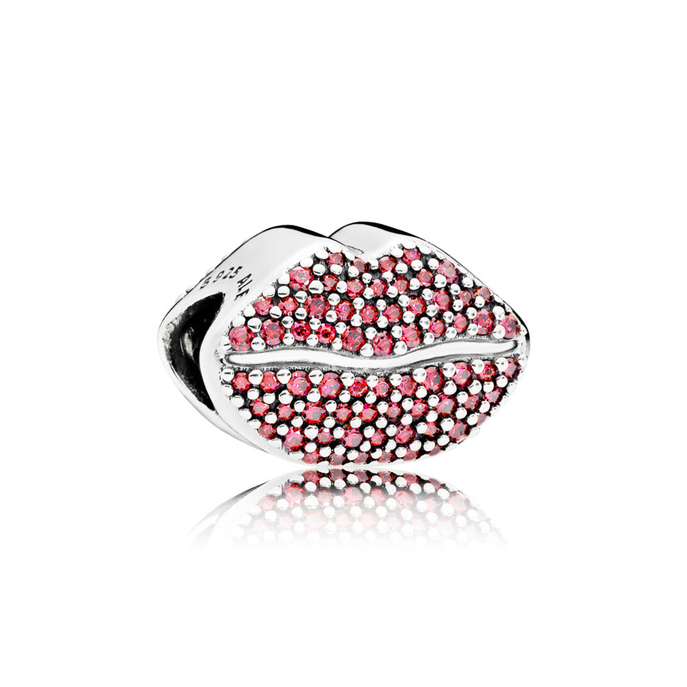Kiss More, Red CZ