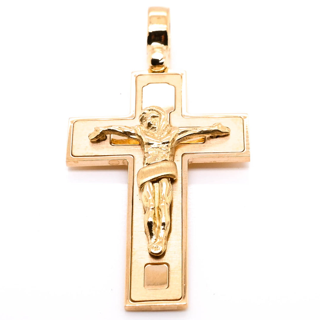 10KT Yellow Gold 41x22mm Crucifix Pendant.