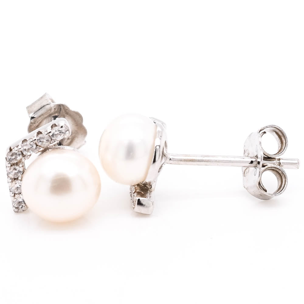 Sterling Silver 5mm Freshwater Pearl & C.Z Stud Earrings,gs,