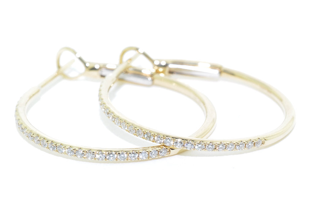 14KT Yellow Gold 0.20CTW 22mm Diamond Hoop Earrings.