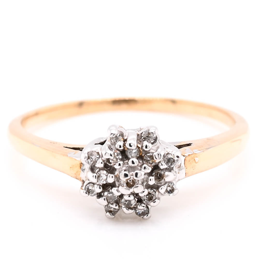 10KT Yellow Gold Diamond Cluster Ring.
Band Width: 1.4mm
Size: 6.