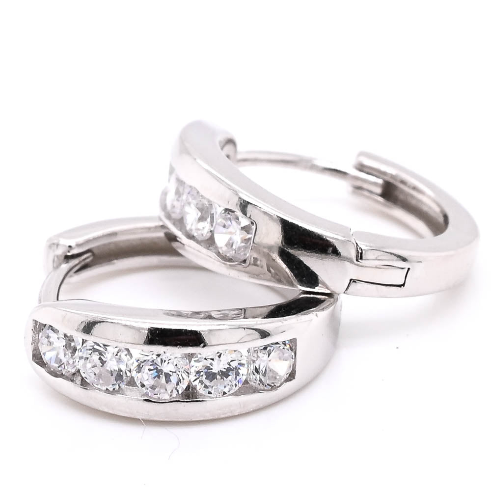 Sterling Silver C.z 15mm Huggie Earrings.