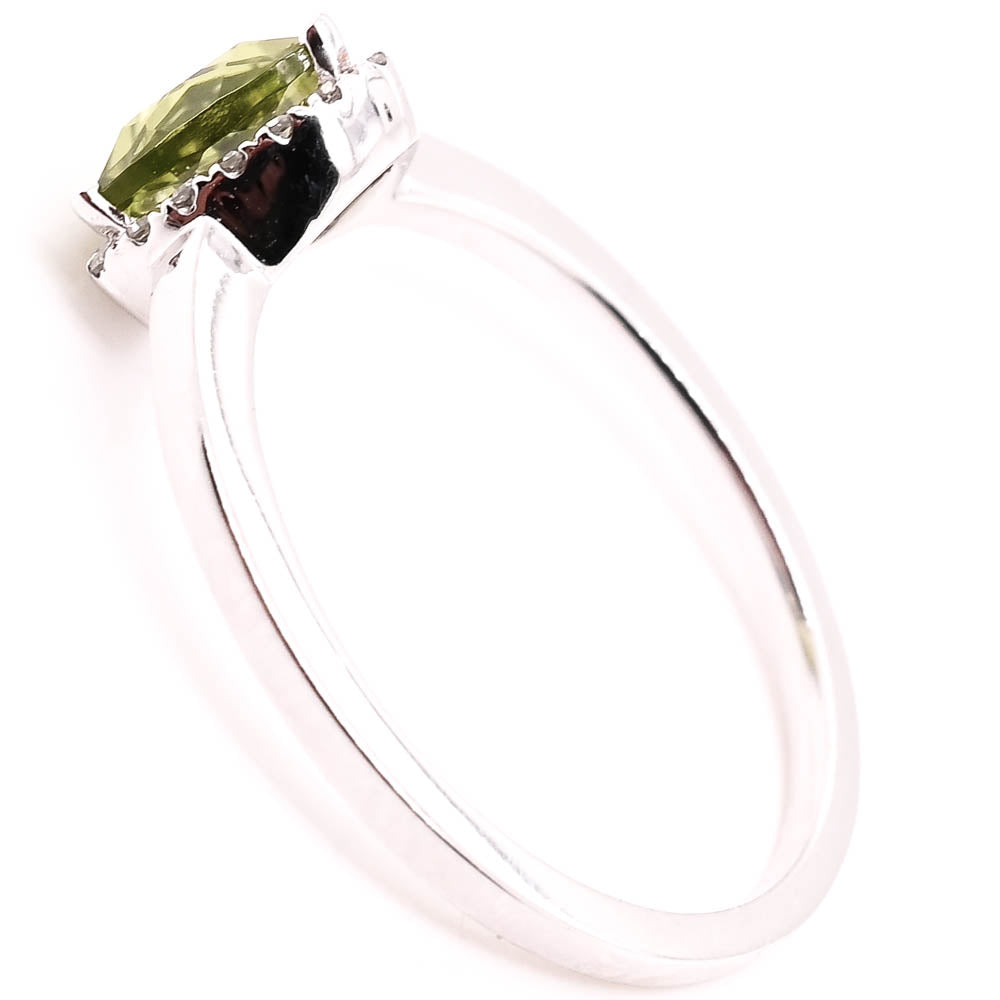 14KT White Gold Peridot & Diamond Ring.