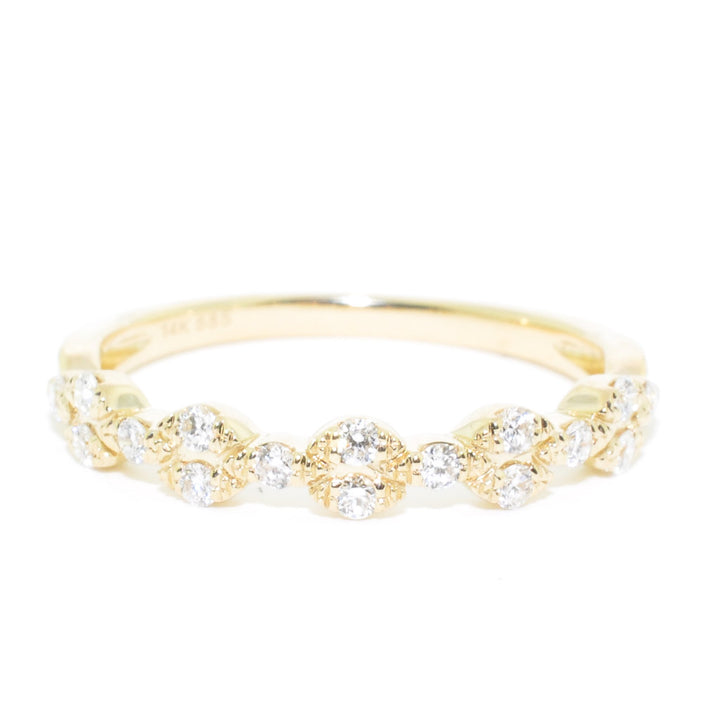 14KT Yellow Gold 0.21CTW Diamond Band.