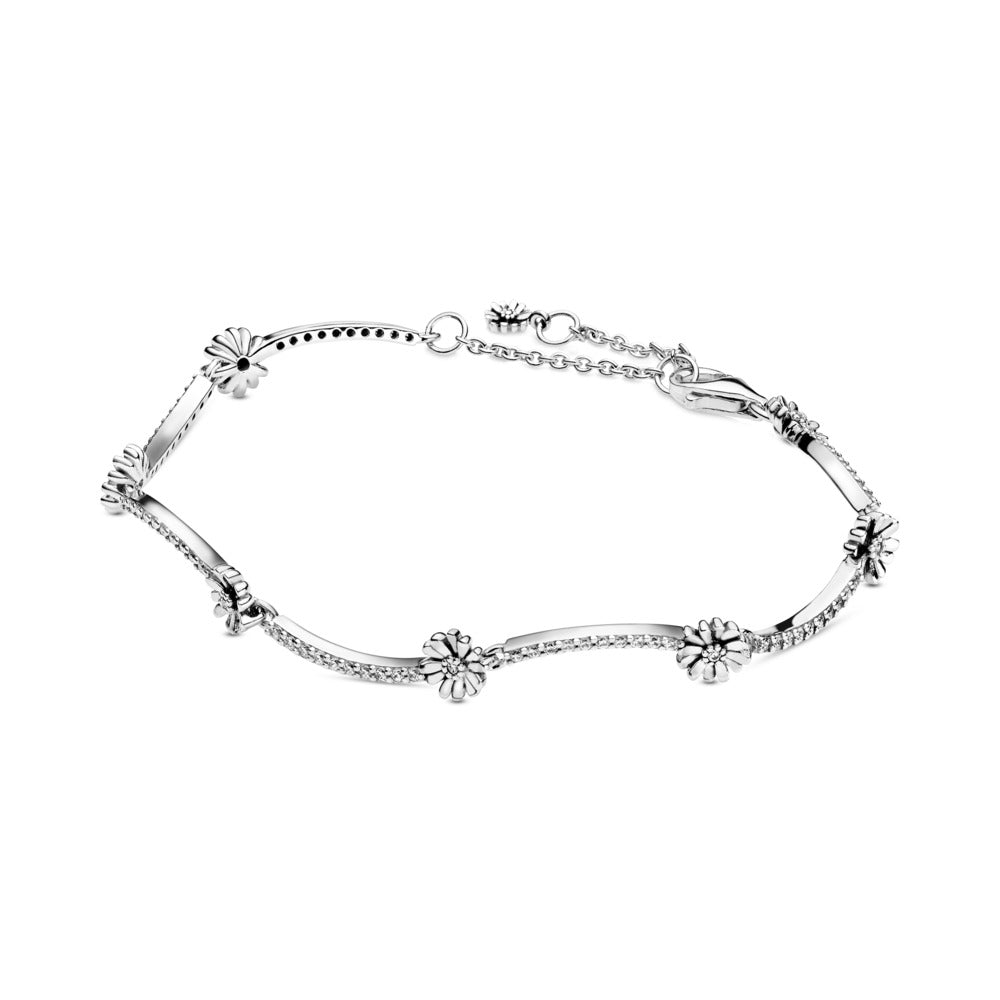 Sparkling Daisy Flower Bracelet