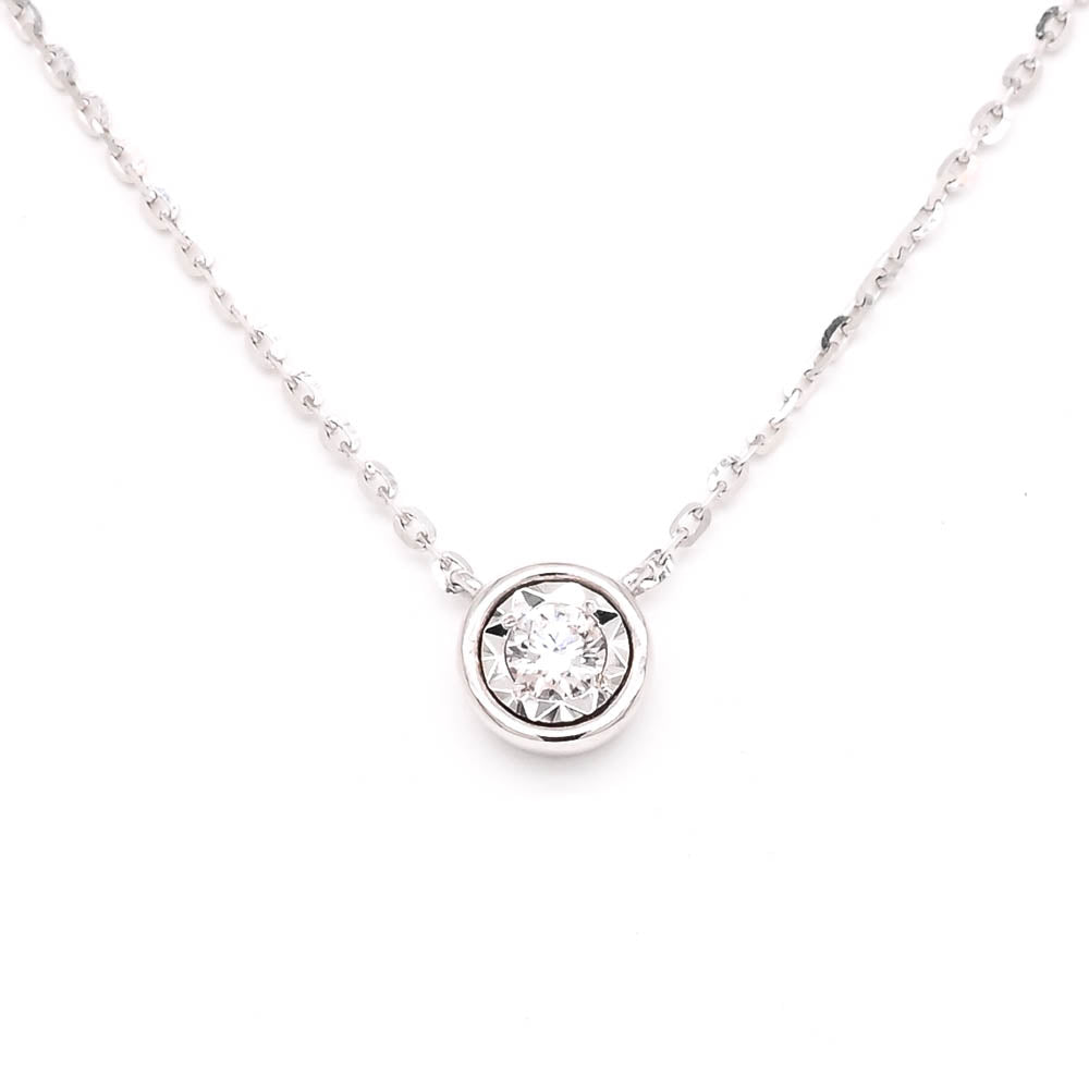 14KT White Gold 18" 0.05CT Diamond Bezel Set Necklace.