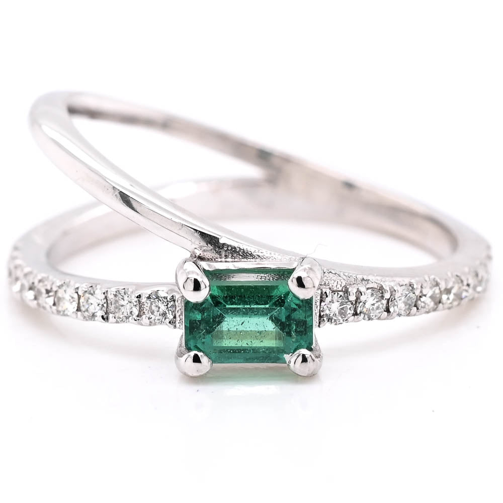 14KT White Gold 0.35CT Emerald Shape Emerald & Diamond Ring.