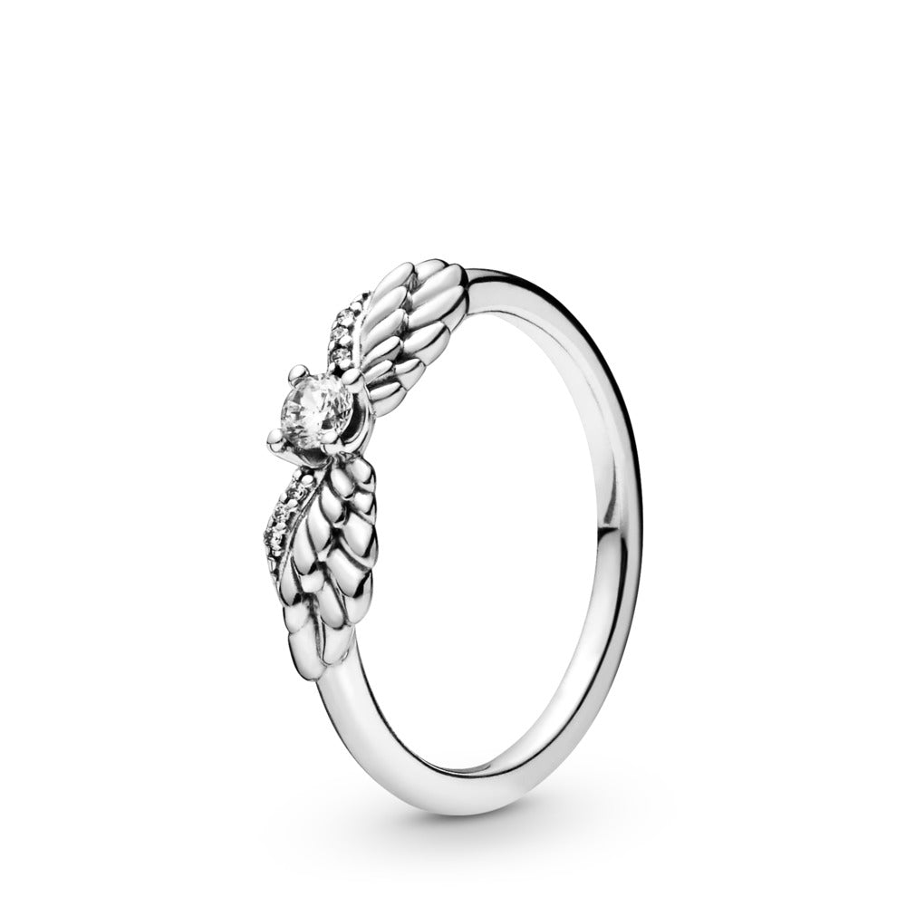 Sparkling Angel Wings Ring