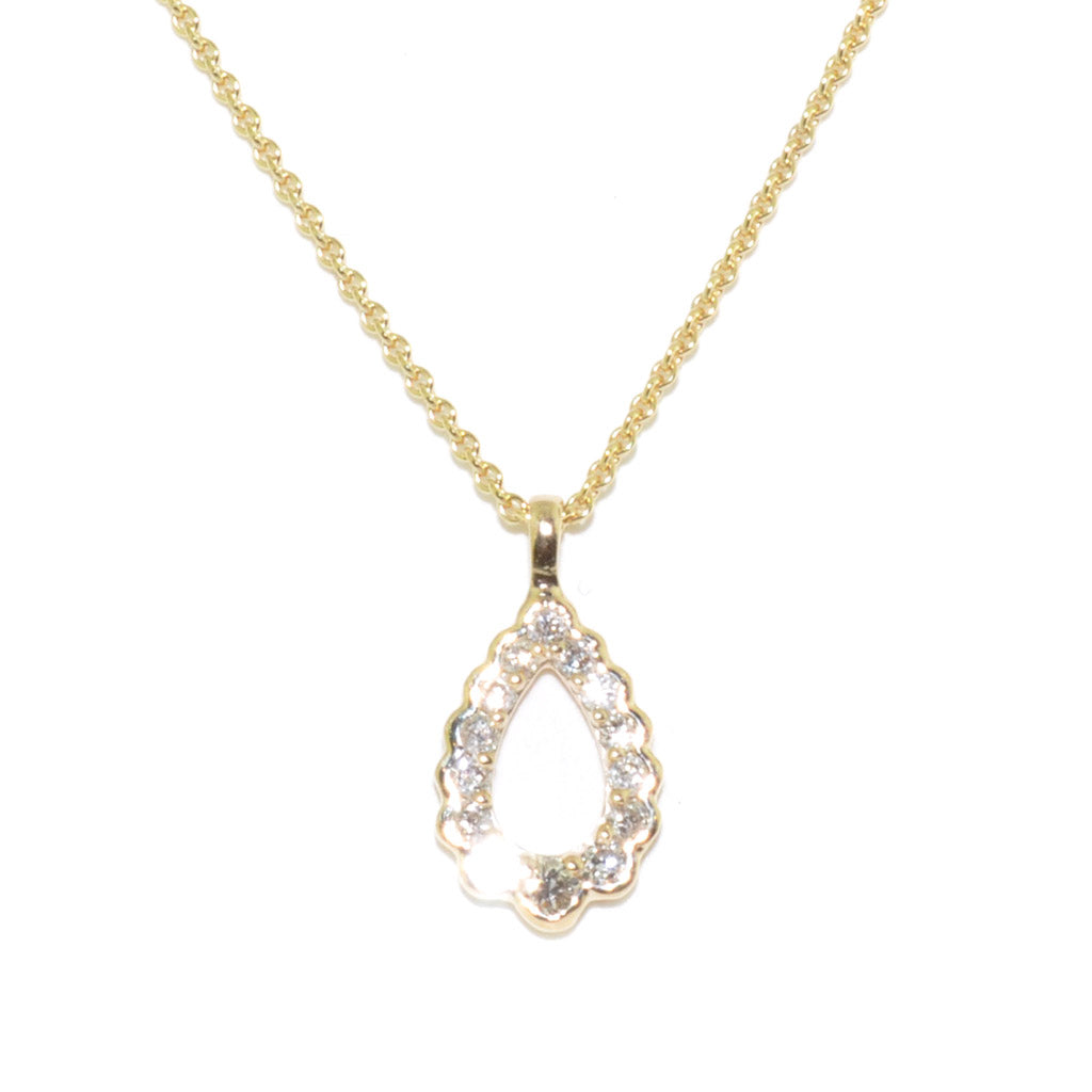 Fire and Ice 10KT Yellow Gold 18" 0.12CTW Canadian Diamond Necklace.