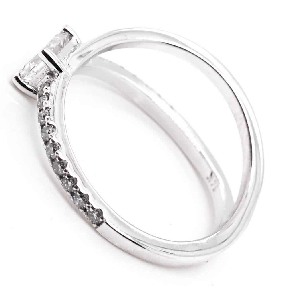 14KT White Gold 0.71CTW Emerald Shape Canadian Diamond Ring.
