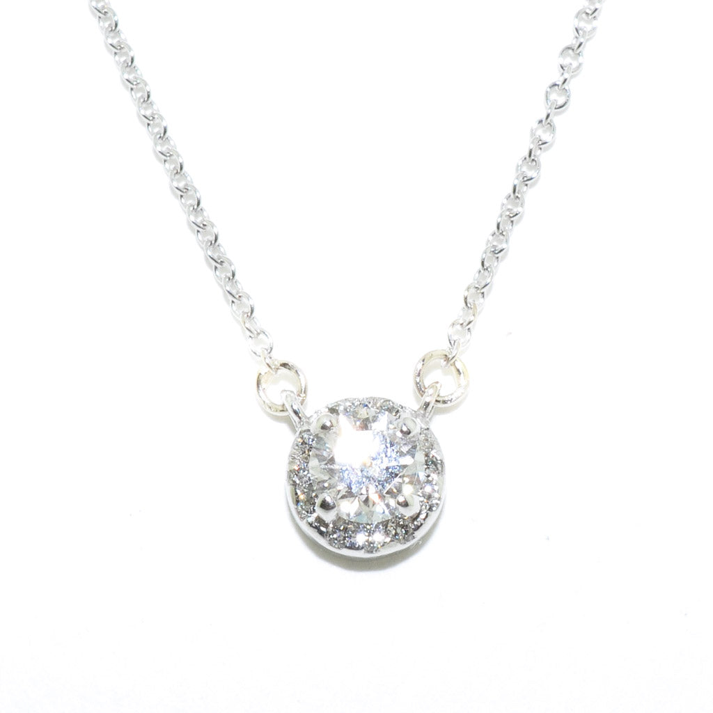 14KT White Gold 18" 0.37CTW Canadian Diamond Halo Set Necklace.