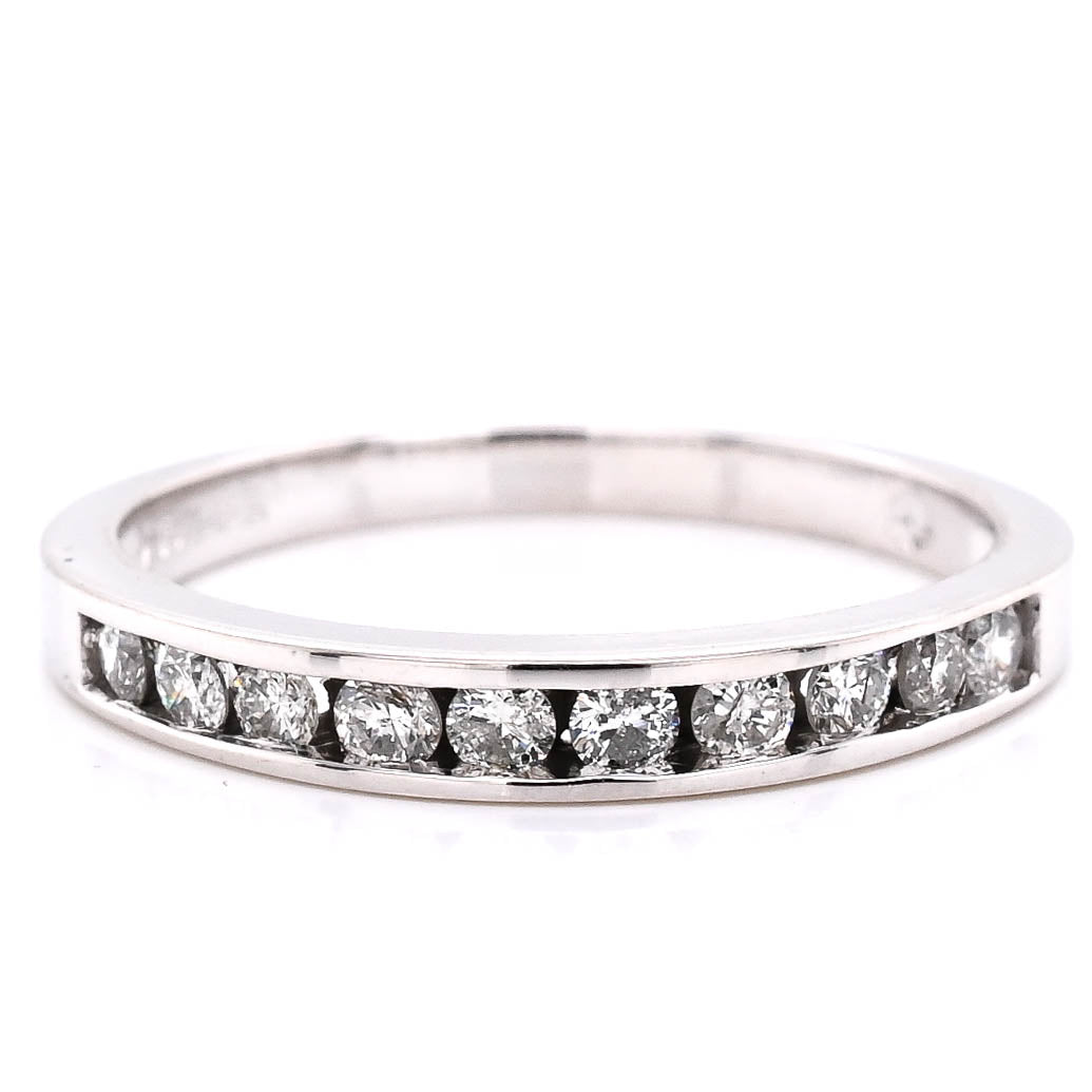 14KT White Gold 0.75CTW Diamond Channel Set Wedding Band..