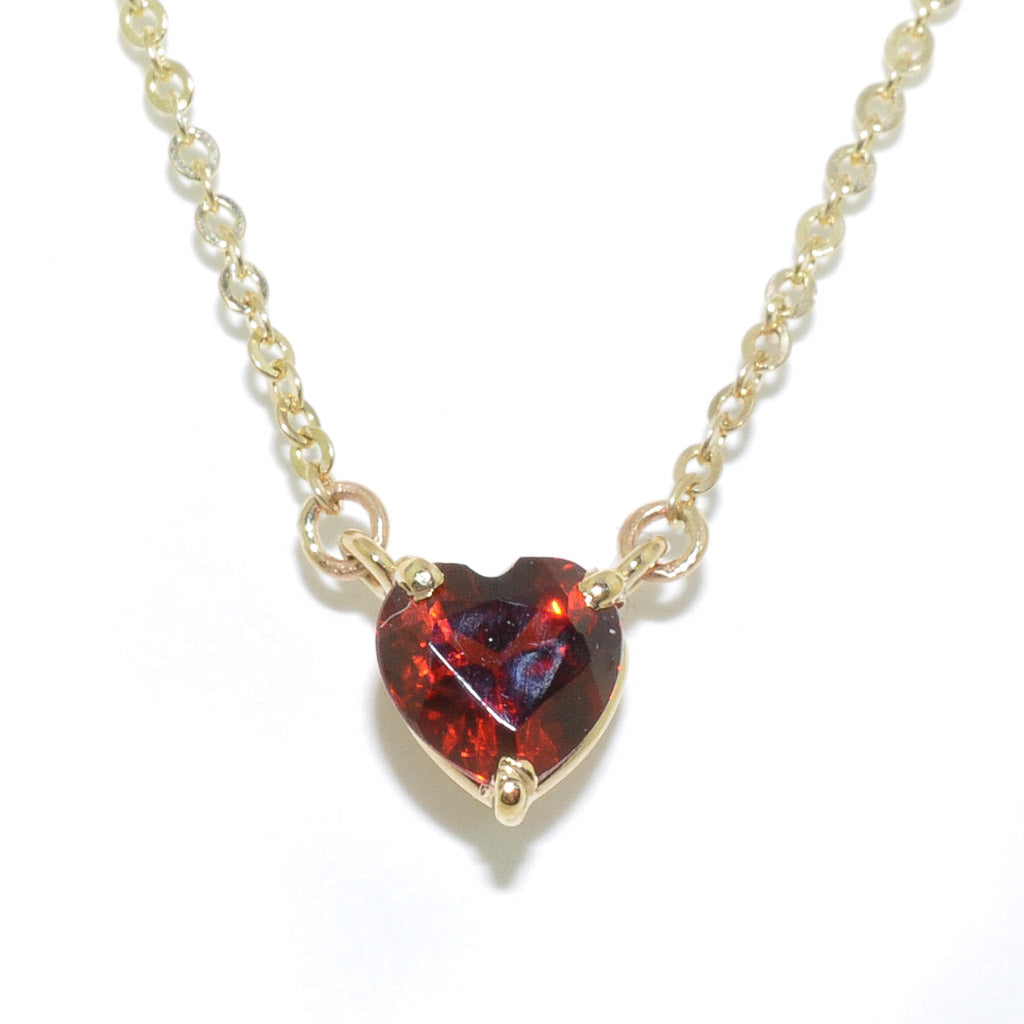 10KT Yellow Gold 18" Heart Shaped Garnet Necklace.