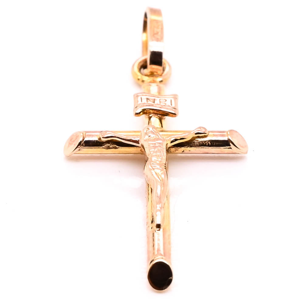 14KT Yellow Gold Crucifix Pendant.