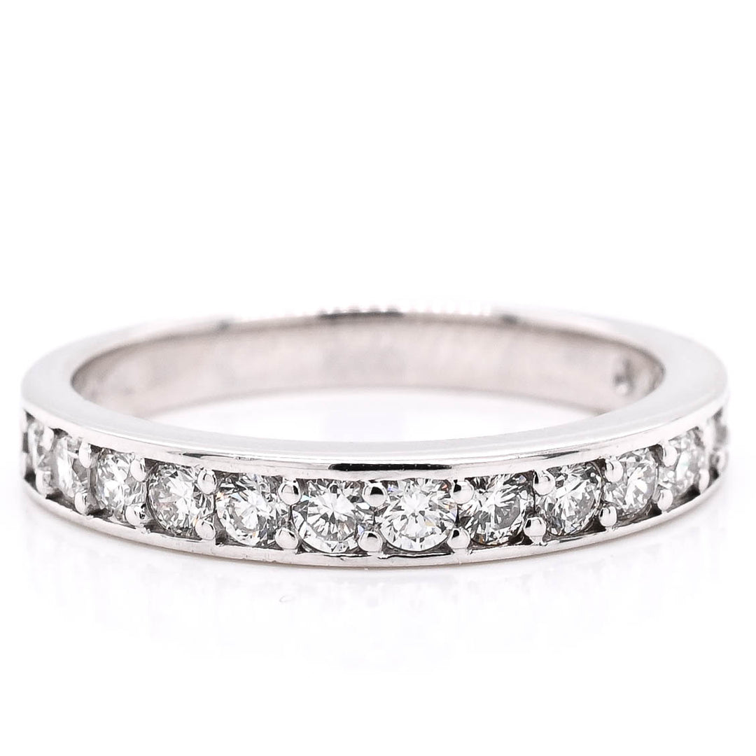 14KT White Gold 0.64CTW Diamond Wedding Band.