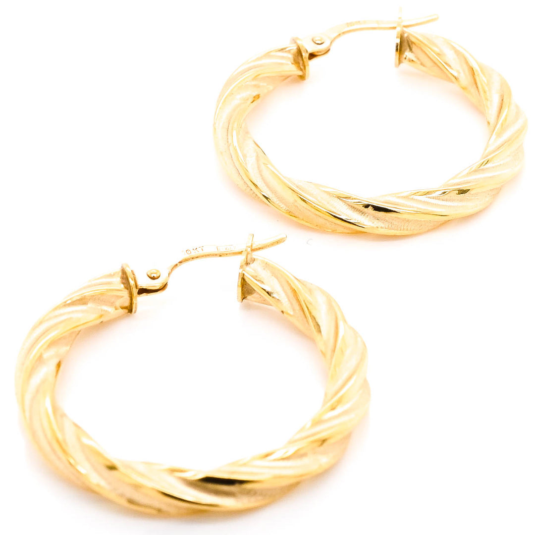 10KT Yellow Gold Twisted Medium Hoop Earrings.