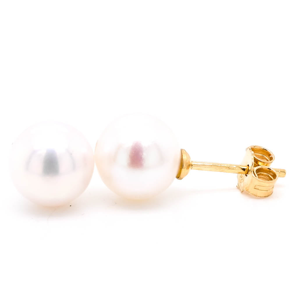 18KT Yellow Gold 7.5-8mm Pearl stud Earrings.
