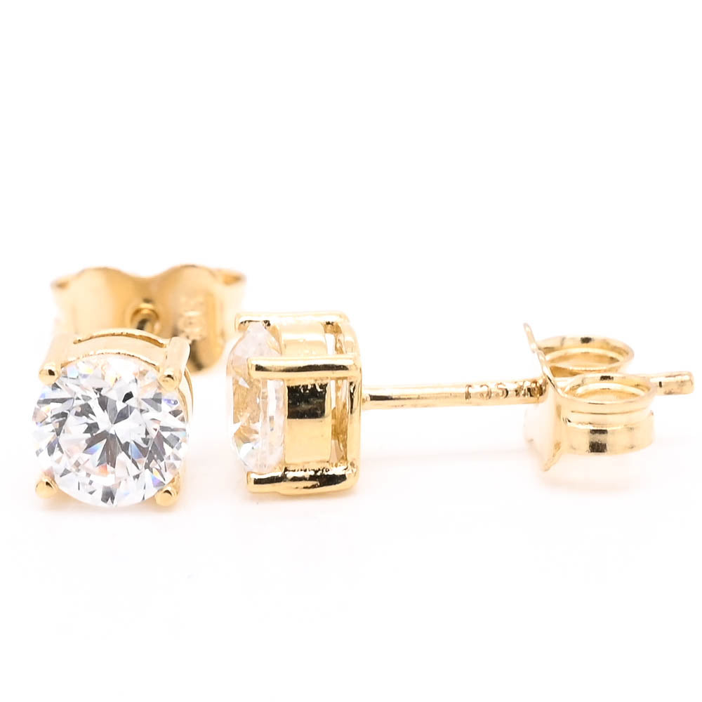 10KT Yellow Gold 6MM C.Z Stud Earrings.