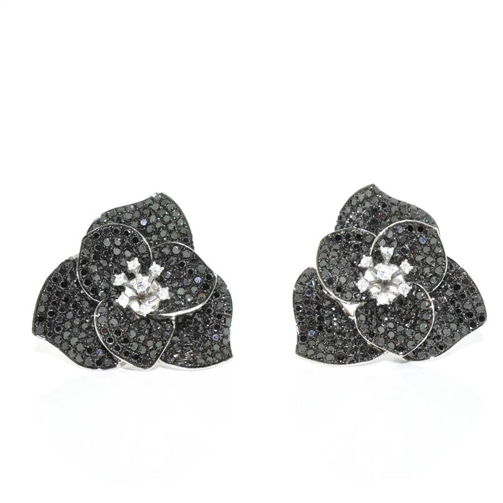 18KT White Gold 5.66ctw Black & White Diamond Flower Earrings.