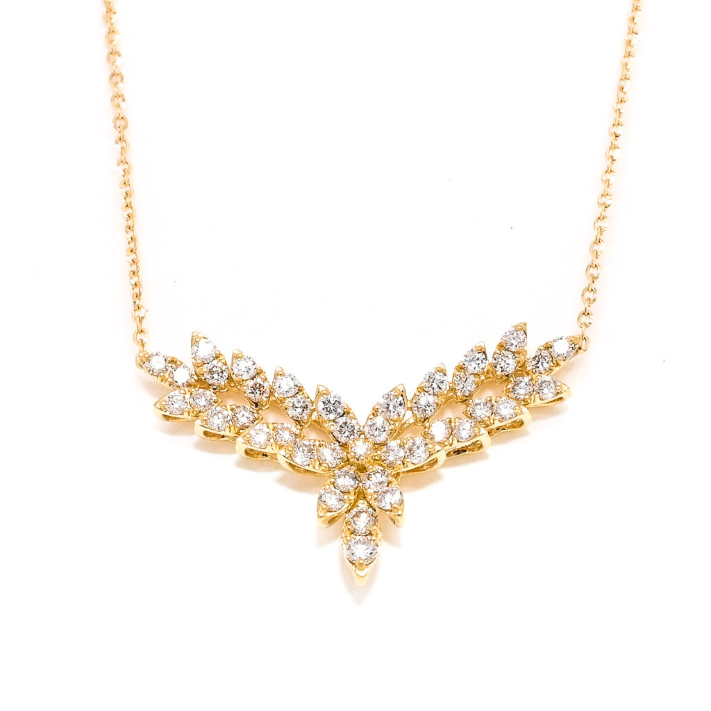 14KT Yellow Gold 18" 0.56CTW SI G-H Colour Diamond Leaf Necklace.
