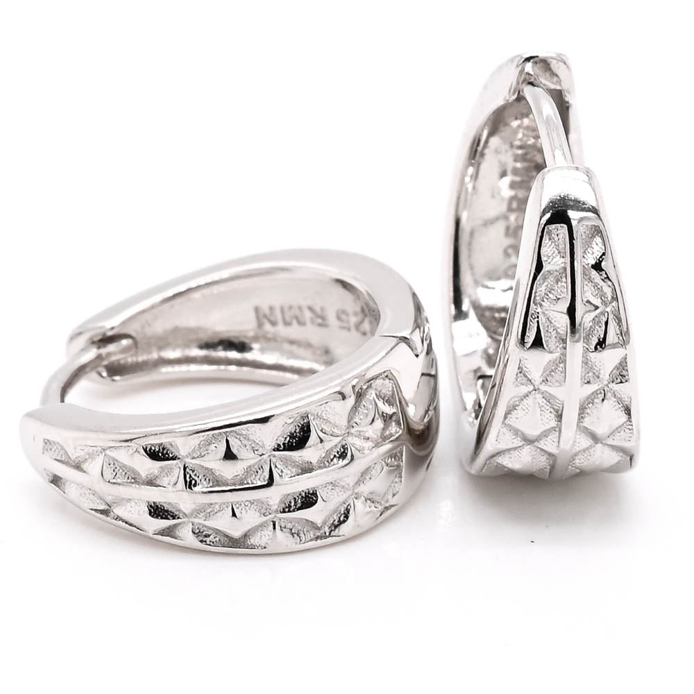 Sterling Silver 14mm Huggie Earrings.