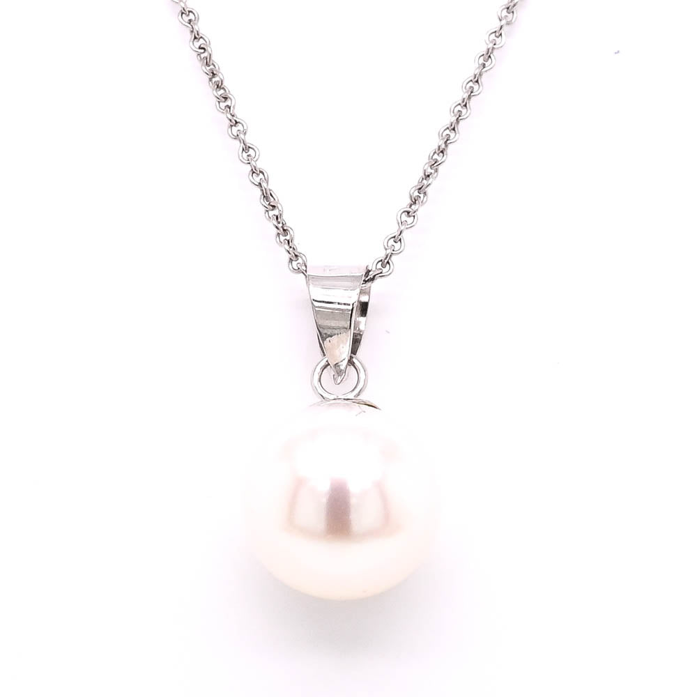 14KT White Gold 18" 9.7MM Cultured Pearl Necklace.