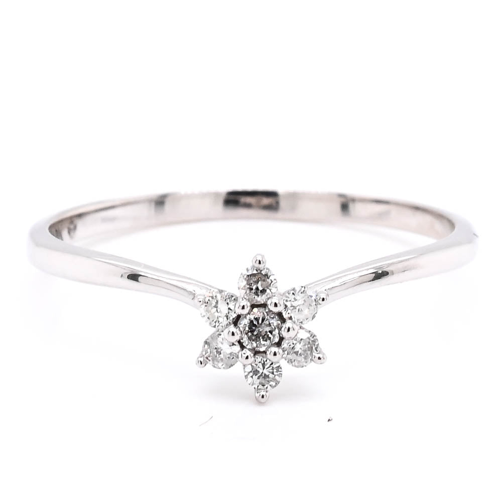 10KT White Gold 0.11CTW Diamond Star Ring.