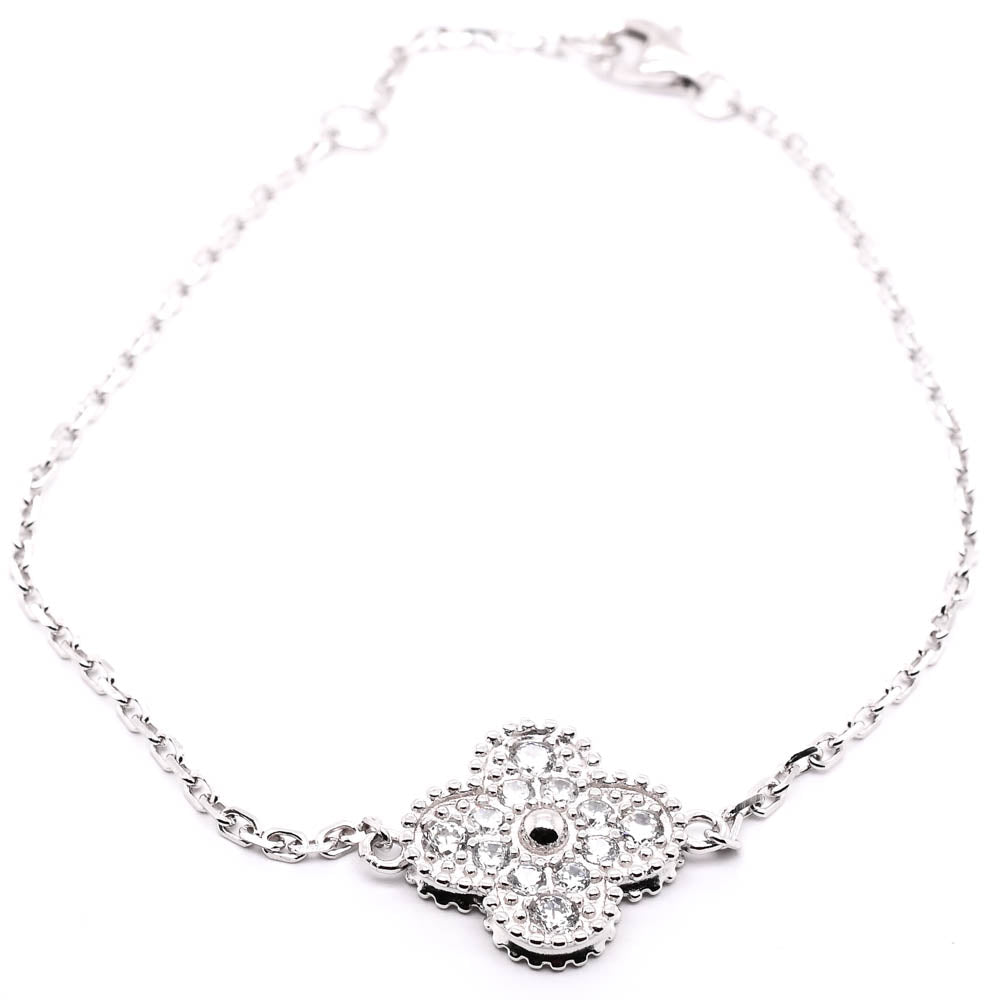 Sterling Silver 8" C.Z Clover Bracelet.