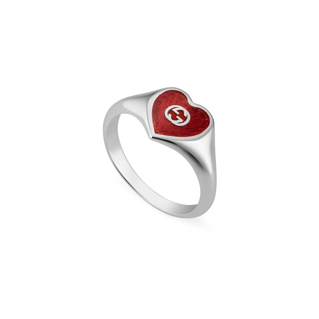 Gucci Sterling Silver Heart with Interlocking G Ring.
Band Width: