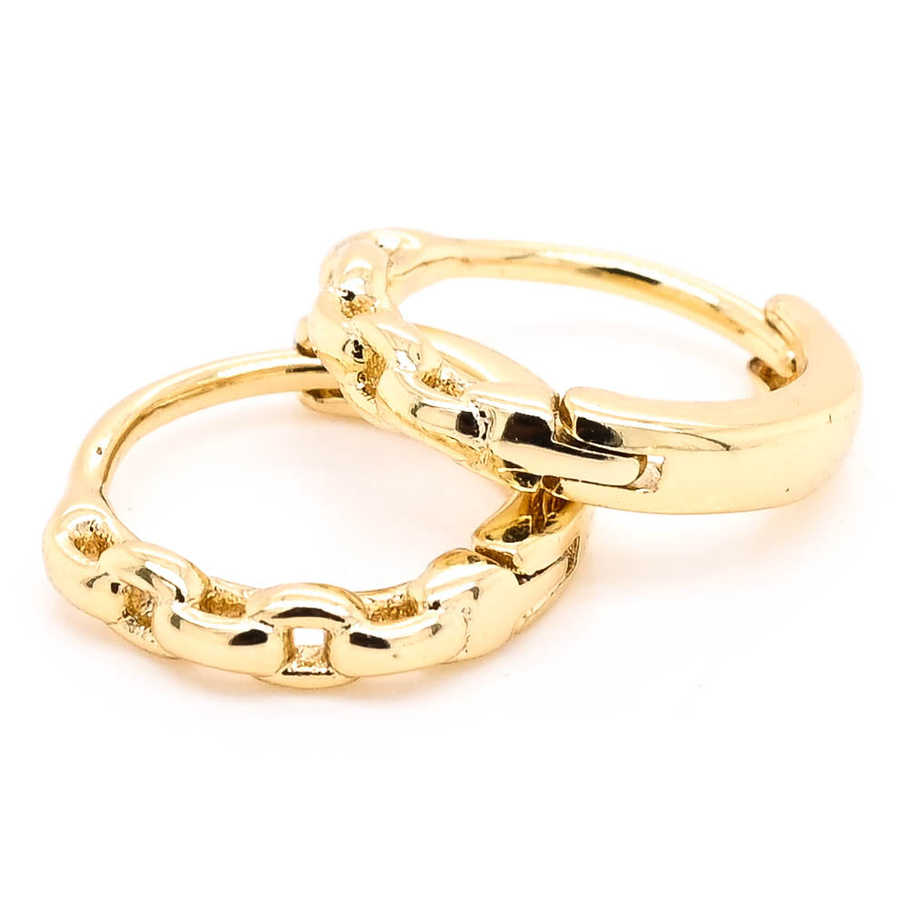 Sterling Silver 10.5mm Huggie Earrings.