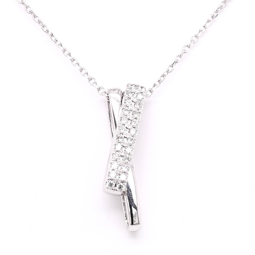 14KT White Gold 18" 0.08CTW Diamond Necklace.