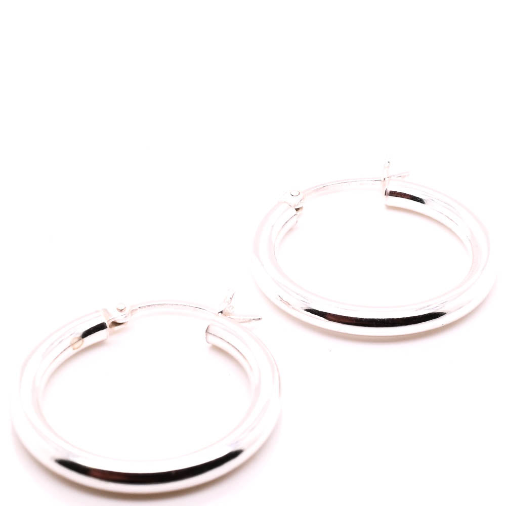 Sterling Silver 25mm Hoops Earrings.