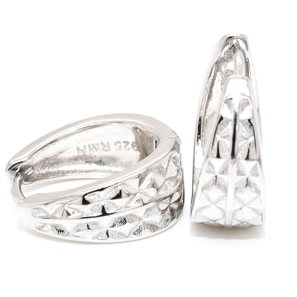 Sterling Silver 16mm Huggie Earrings.