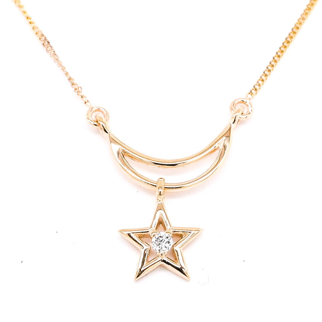 Fire & Ice 10KT Yellow Gold 18" 0.03CTW Canadian Diamond Star Necklace.