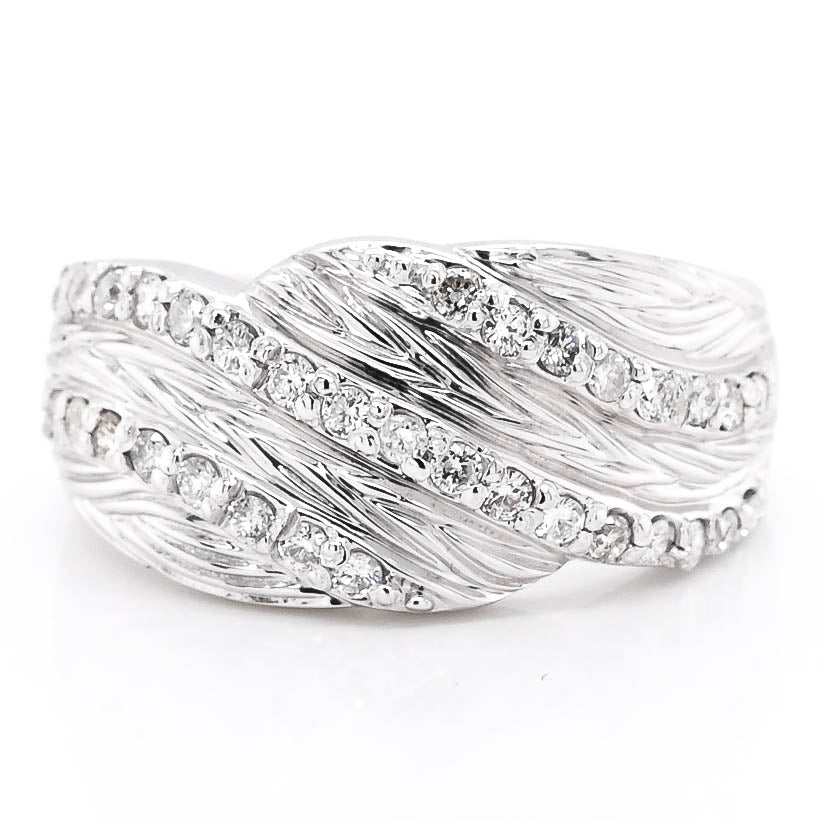 14KT White Gold 0.42CTW SI F-G Colour Diamond Celebration Ring.