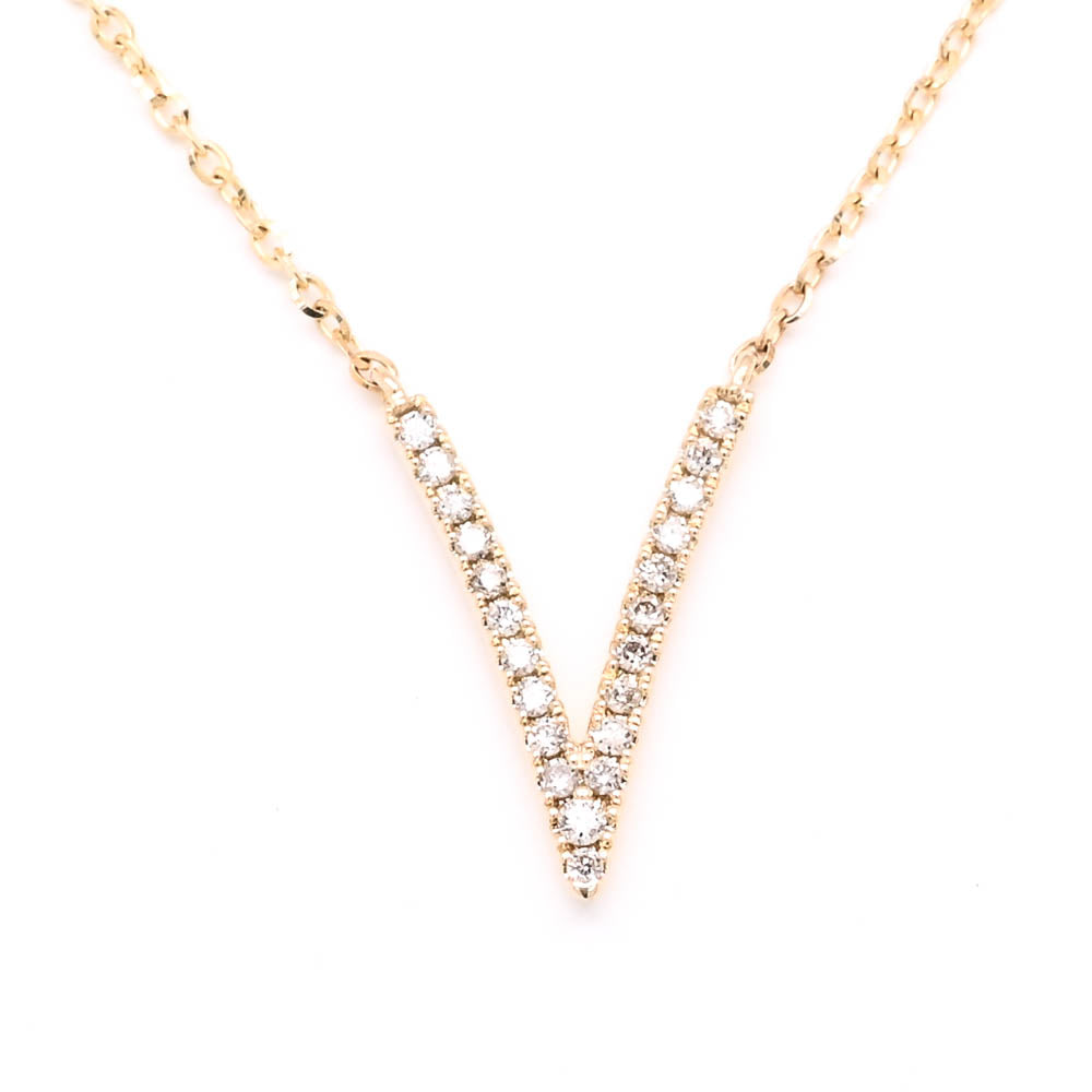 14KT Yellow Gold 16" 0.08CTW Chevron Necklace.