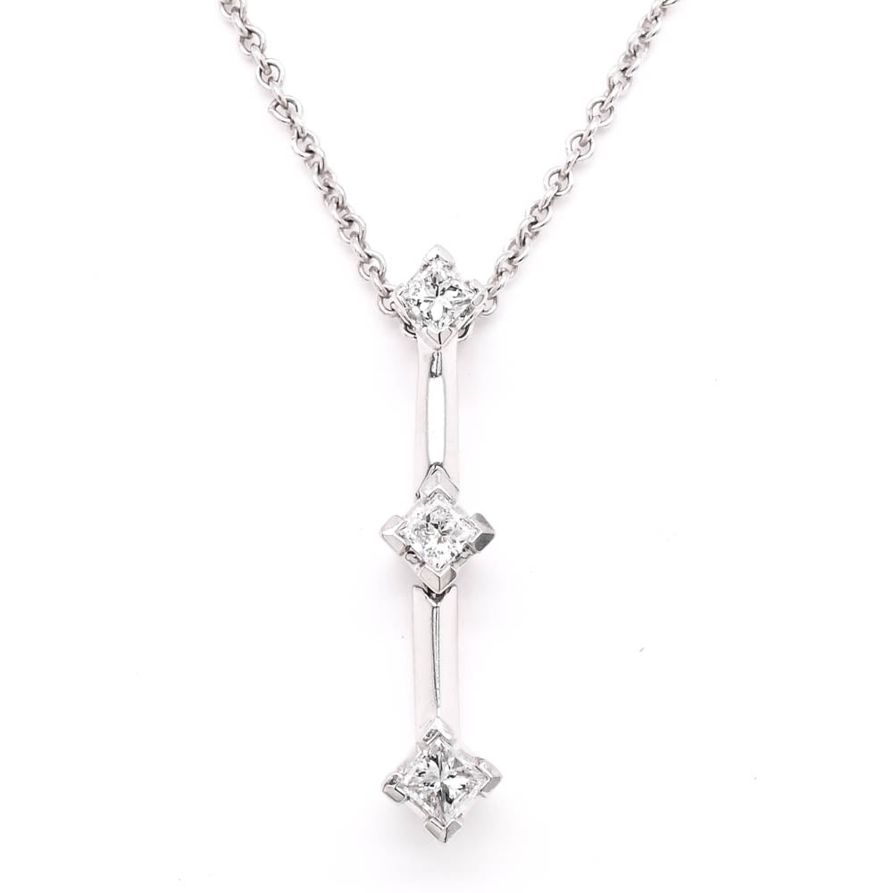 10KT White Gold 18" 0.18CTW Princess Cut Diamond Drop Necklace.