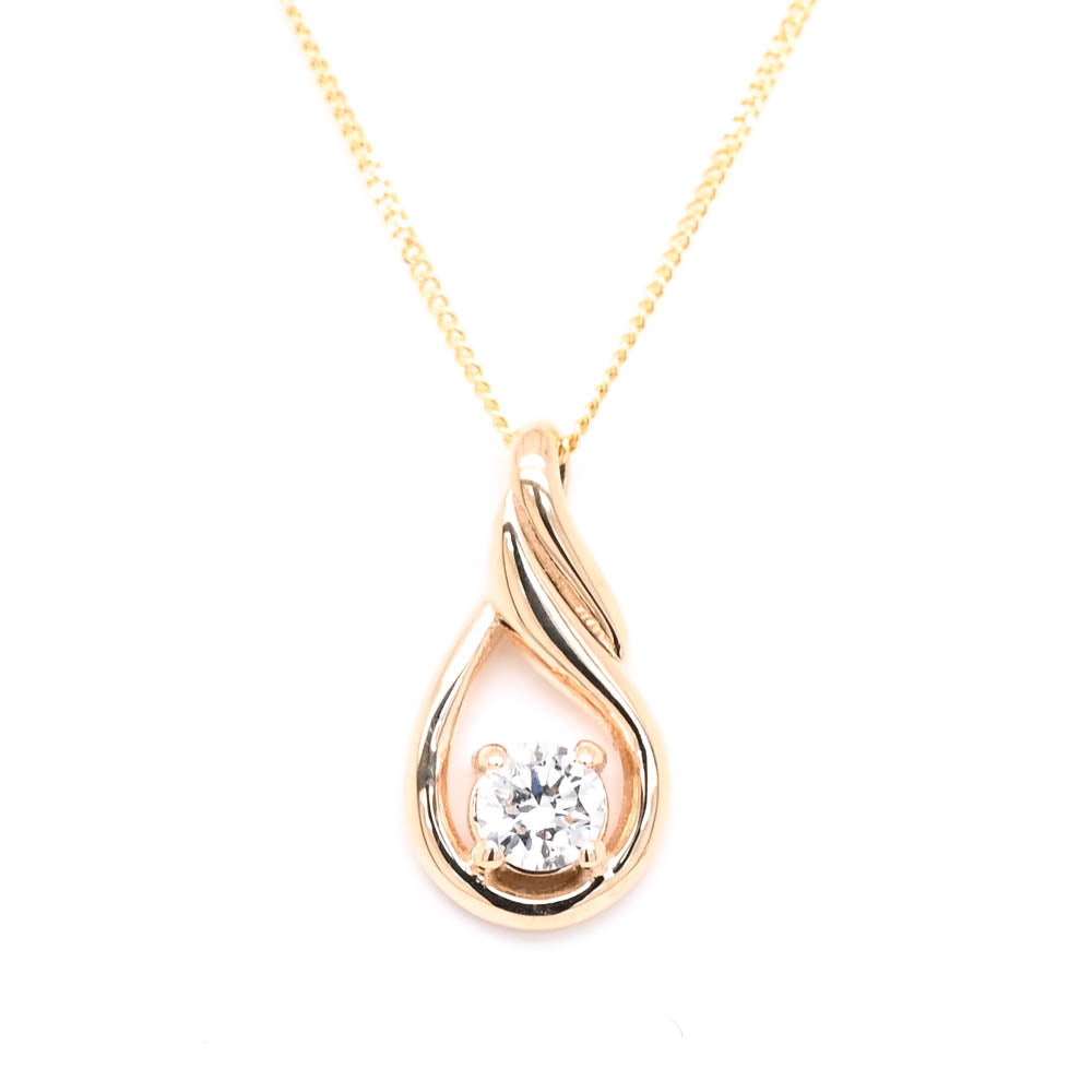 LUJO 10KT Yellow Gold 18" 0.20CTW Round Brilliant LAB Created Diamond Necklace.