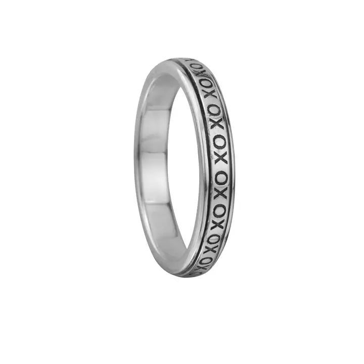 "XOXO" Meditation Rings Sterling Silver. Size: 8