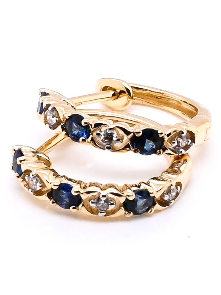 10KT Yellow Gold 13mm 0.20CT Blue Sapphire & Diamond Huggie Earrings.