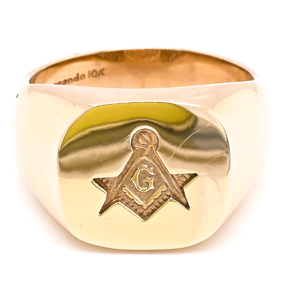 10KT Yellow Gold Masonic Ring.