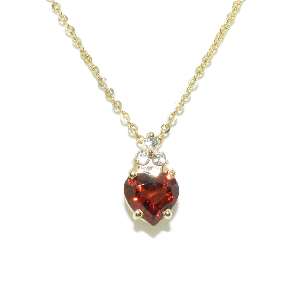 14KT Yellow Gold Heart shaped Garnet & Diamond Pendant on 10KT Yellow Gold 18" Rolo Chain.