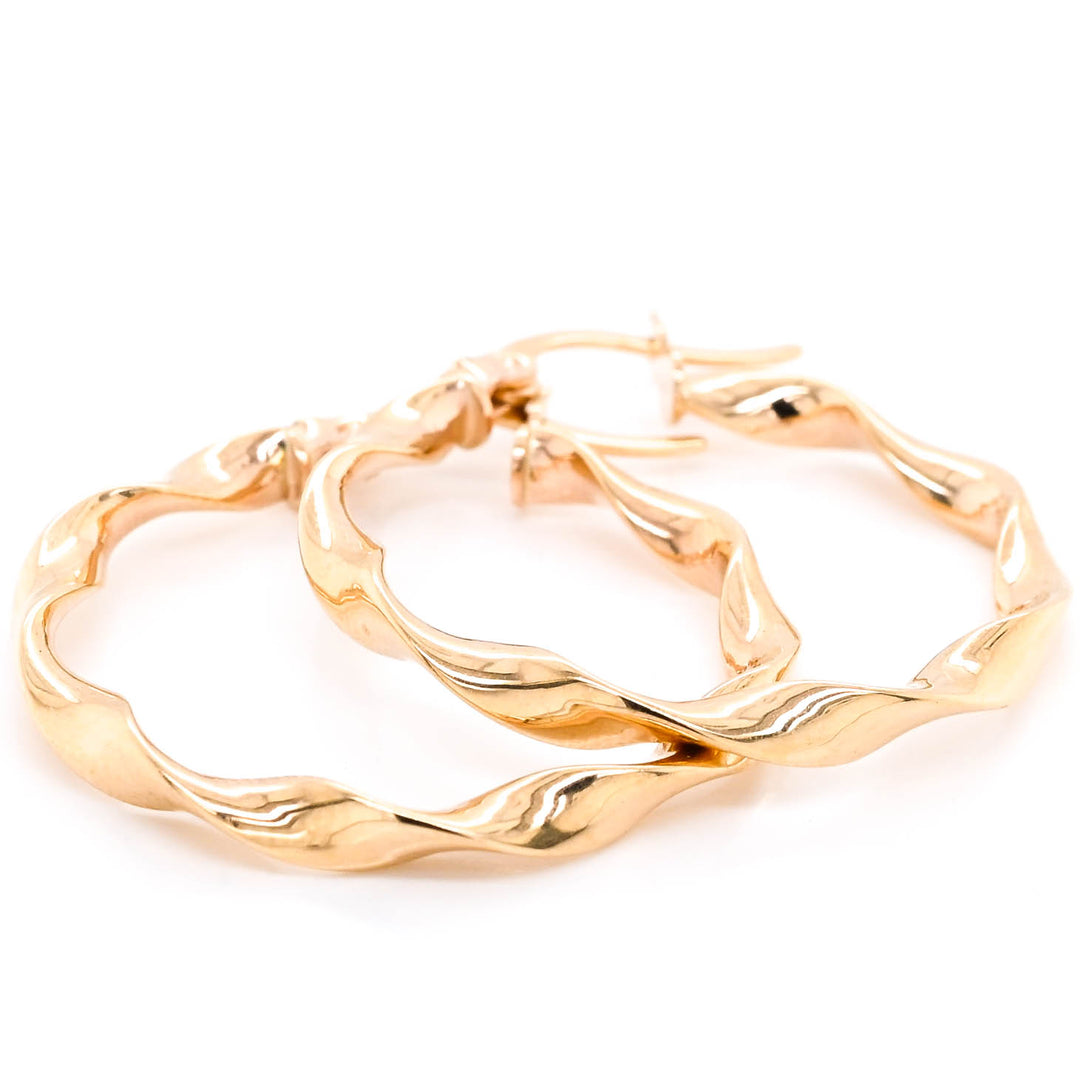10KT Yellow Gold Medium Hoop Earrings.