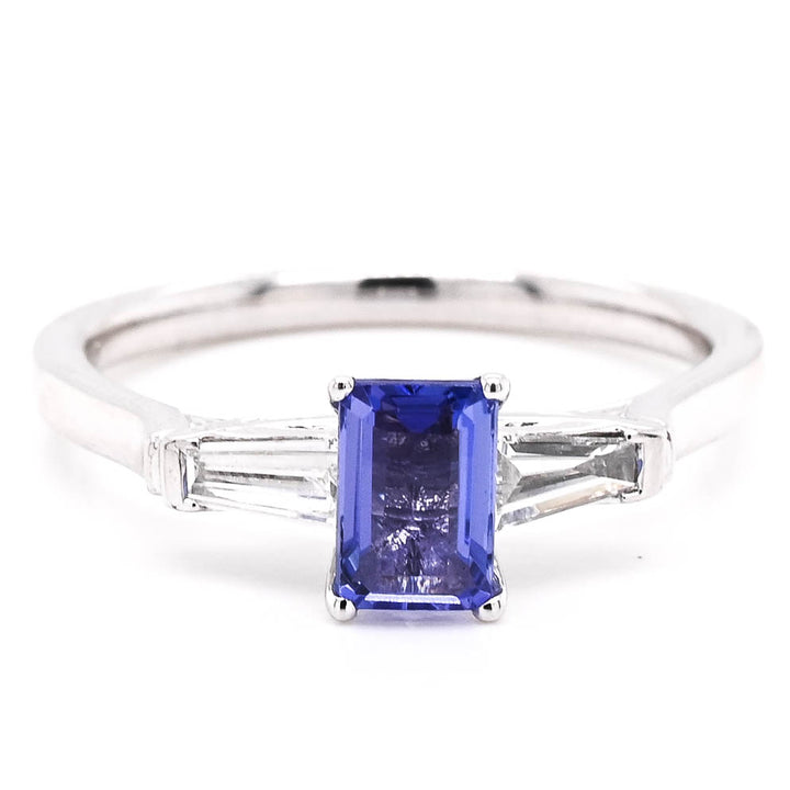 18KT White Gold 0.55CT Emerald Shape Tanzanite and Diamond Ring.