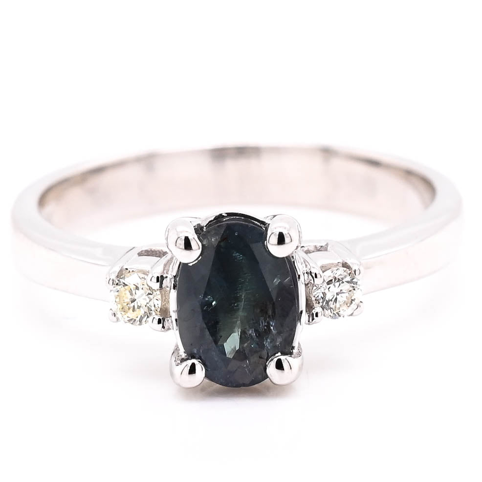 14KT White Gold 0.77CT Oval Shape Natural Alexandrite &amp; Diamond Ring.
