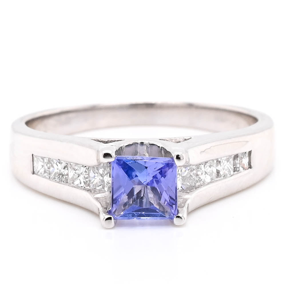 14KT White Gold 0.49CT Princess Cut Tanzanite &amp; Diamond Accent Ring.
