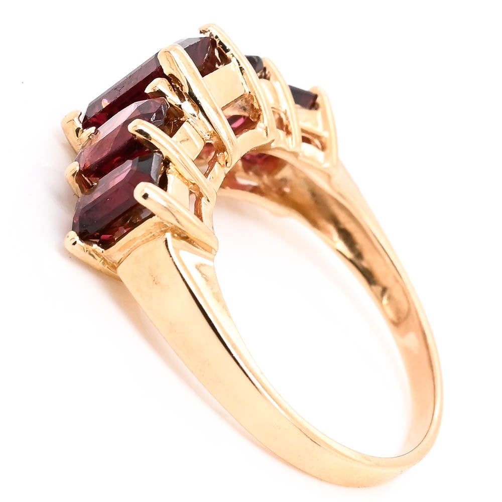 Graziella 10KT Yellow Gold Garnet Ring - Size 5