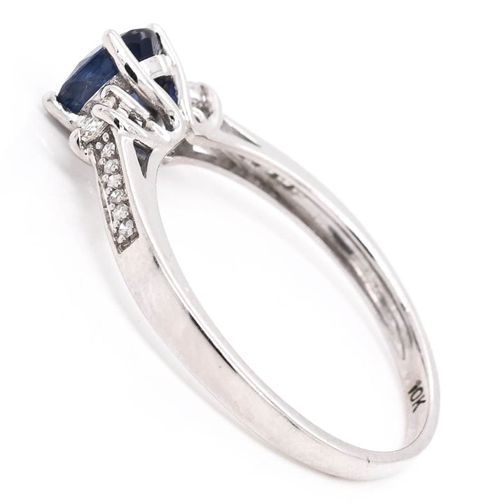 10KT White Gold 0.80CT Blue Sapphire &amp; Diamond Ring.