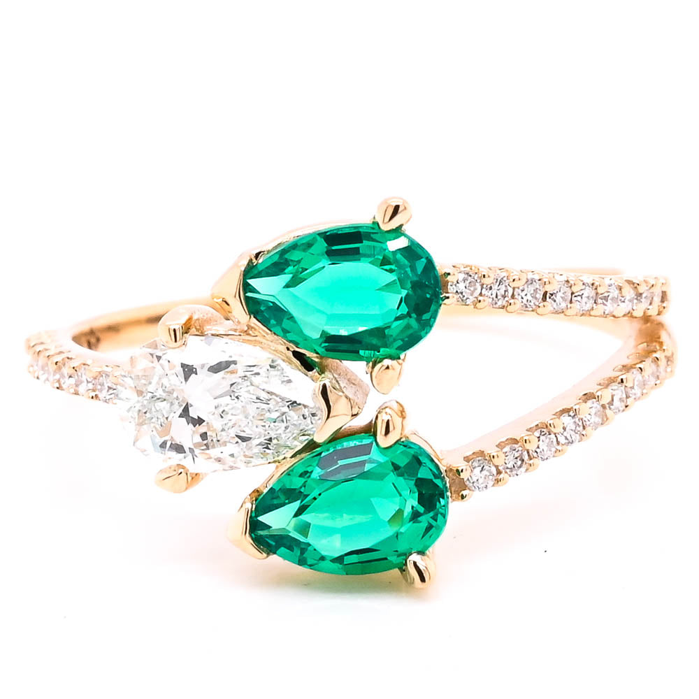 Graziella 10KT Yellow Gold 0.90CTW Lab-Created Emerald &amp; Diamond Ring - Size 6.5