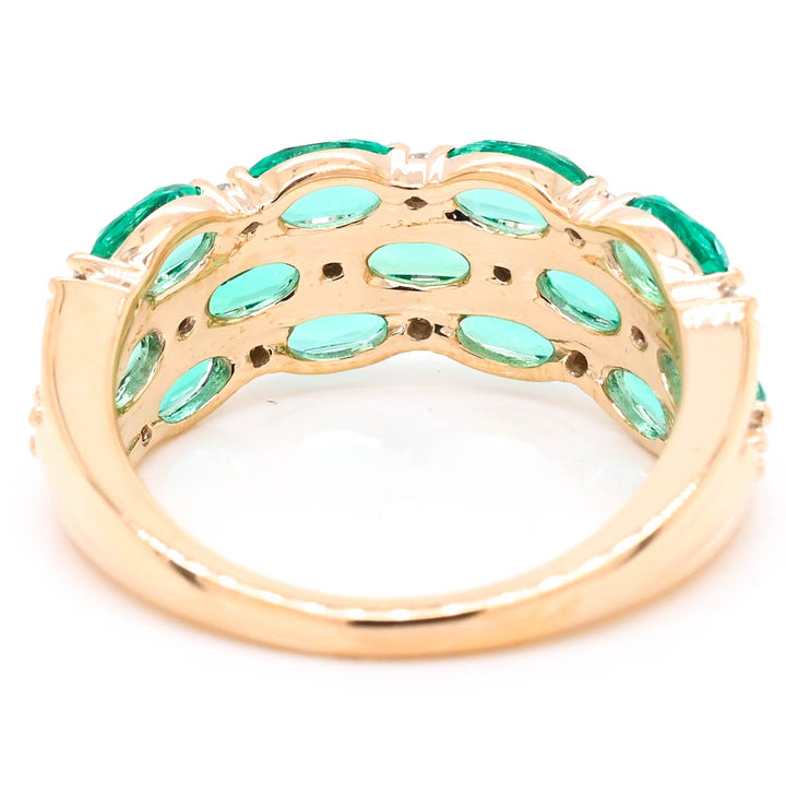 Graziell 10KT Yellow Gold 3.25CTW LAB Created Emerald &amp; Diamond Ring.